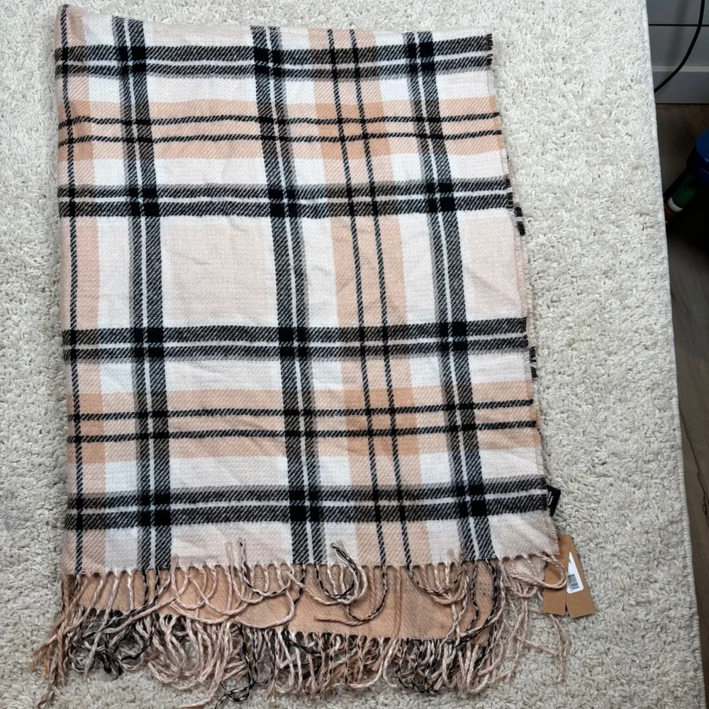 Steve Madden Reversible Plaid Blanket Scarf Shawl Wrap‎ Neutral One Size Acrylic